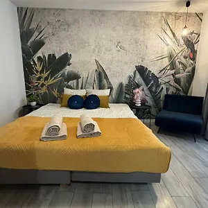 Wow! Paradise Apartment